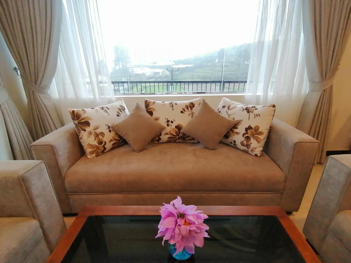 Moon Plains Luxury Apartments Nuwara Eliya Buitenkant foto